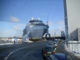 Die Celebrity-Eclipse im Hafen von Papenburg